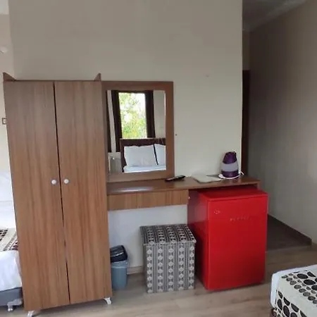 Hotel Biter *