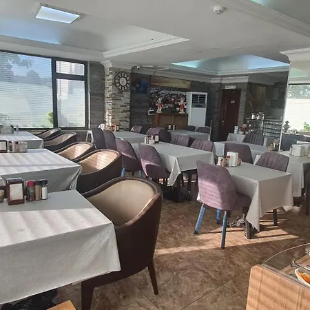Hotel Biter *